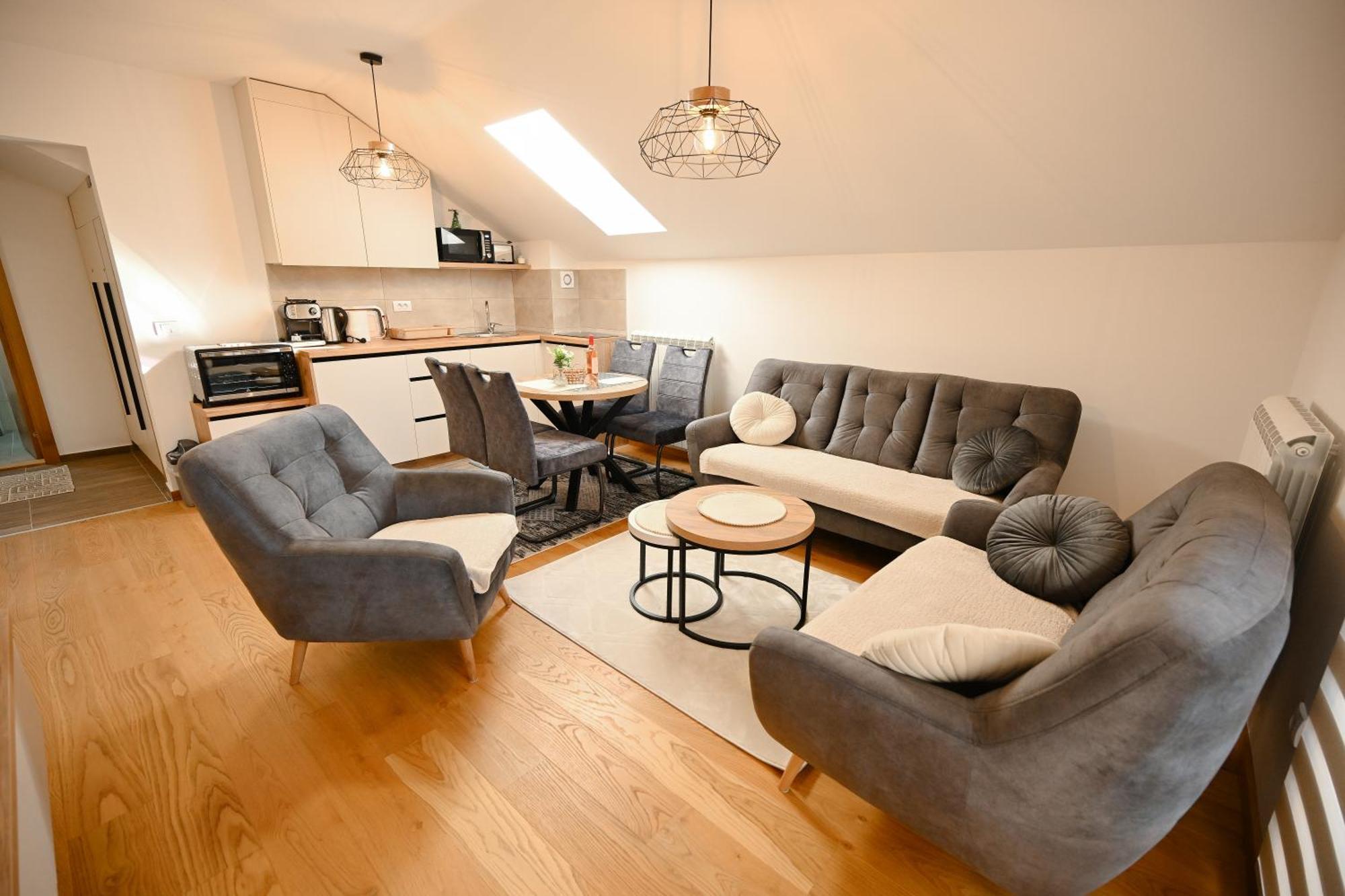 Erna Apartment
